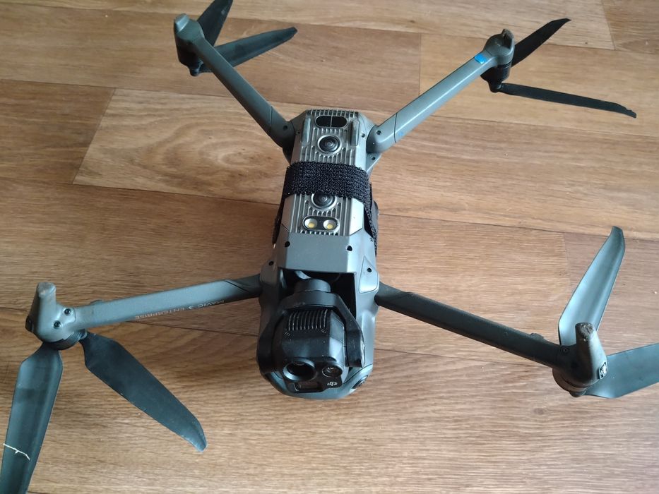 Квадрокоптер Mavic 3 T Enterprise с тепловизором