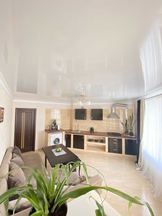 Центр. С. Крушельницької. Звітні документиВласник. Квартира подобово