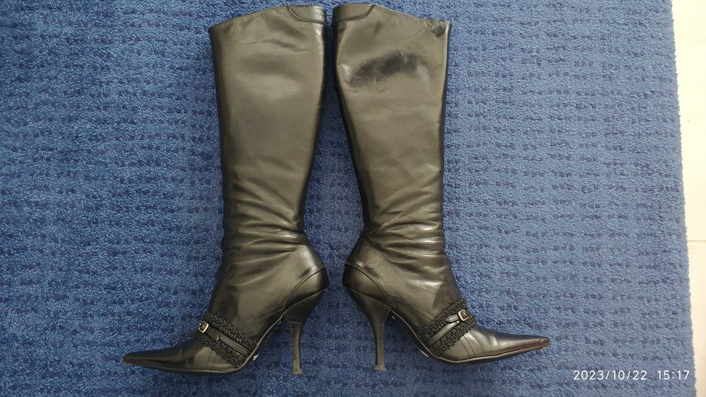 Bota cano alto nr 35- Fluxá