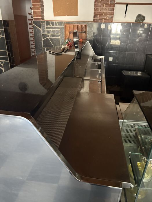 Balcão Bar com arca + bancos