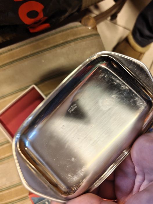 Stary półmisek na rybkę nierdzewny.