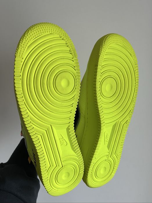 Nike x Off-White Air Force 1 Low “Volt”