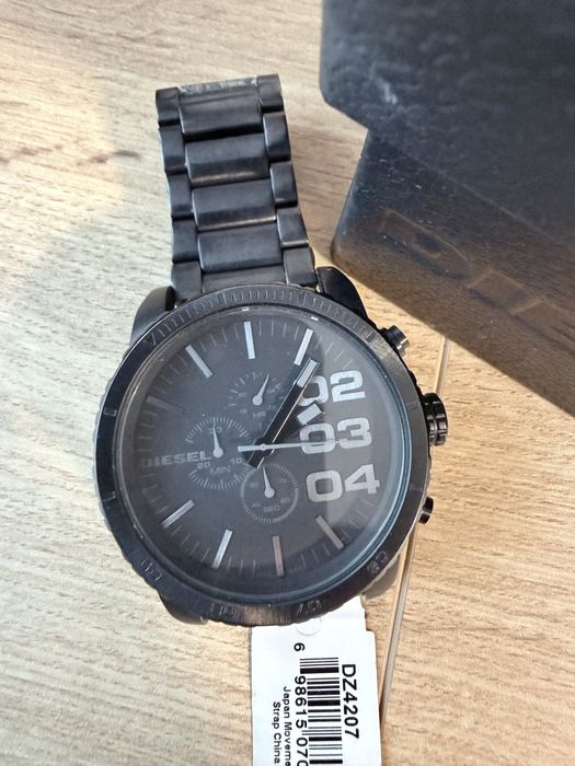DZ4207 Zegarek męski Diesel Blackout Chronograph