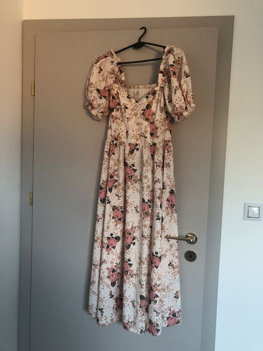 Sukienka maxi s nowa