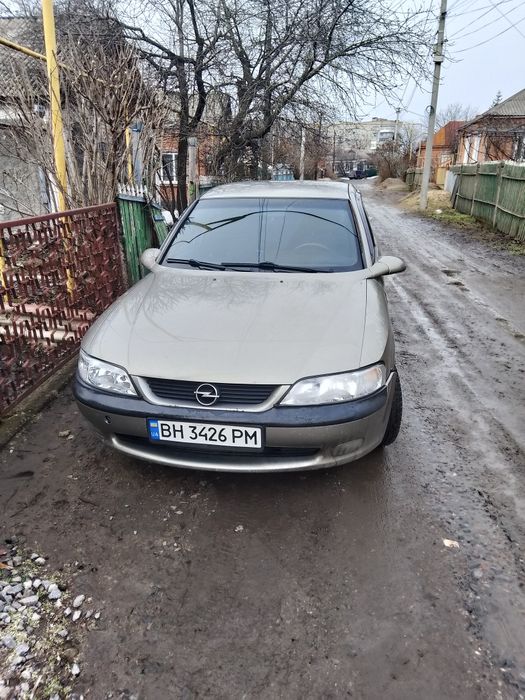 Продам  Вектра Б