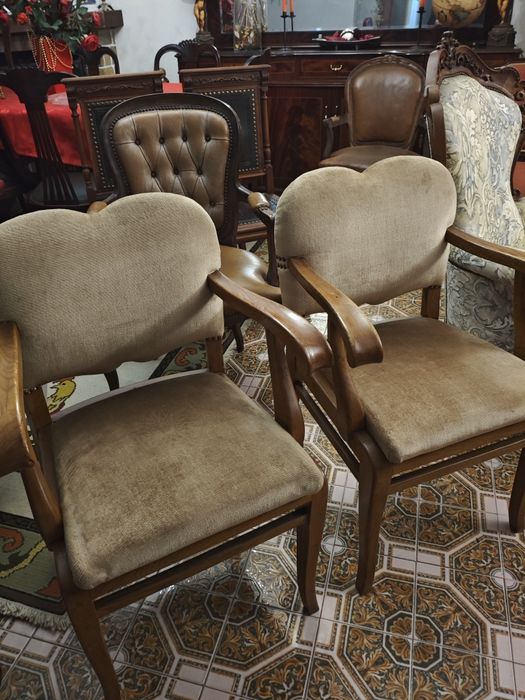 2 cadeirões em ótimo estado