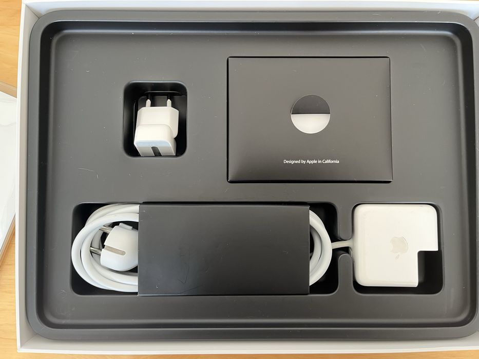 MacBook Air 13” A1466 Completo (Caixa + Carregador) – Pronto a Usar