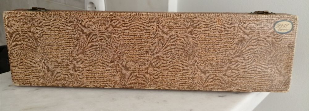 Talheres vintage com cabo em prata.