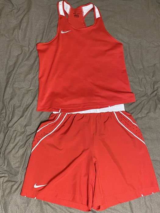 Боксерская форма Nike