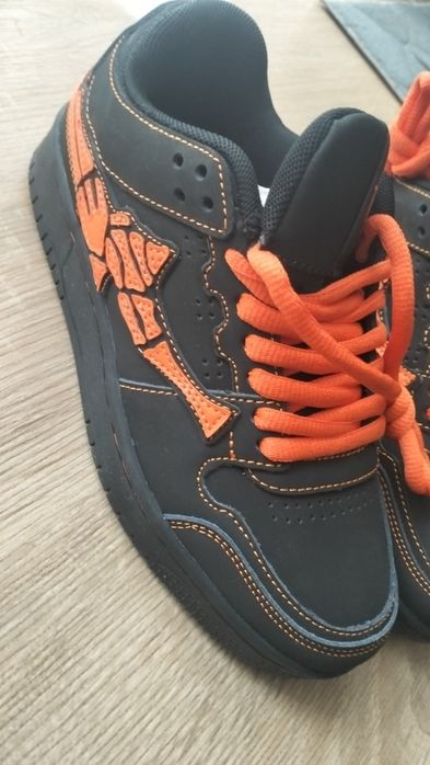 Vicinity - Akimbo Lows «Reverse Pumpkin»