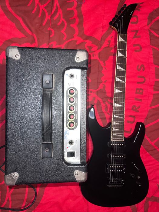 Kit Guitarra Elétrica Aria Excel Series + Amplificador Aria AG-25X (Ideal para Iniciantes)