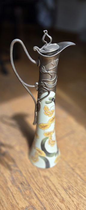 Jarro Arte Nova, 1906