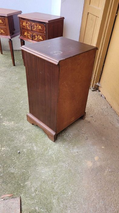 Cama Madeira Solteiro com Estrado Mesinha Cabeceira
