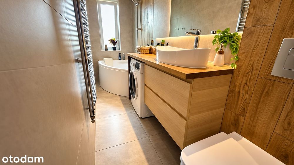 Przestronne mieszkanie 87 m² w centrum  – 3 pok. + strych + ogródek