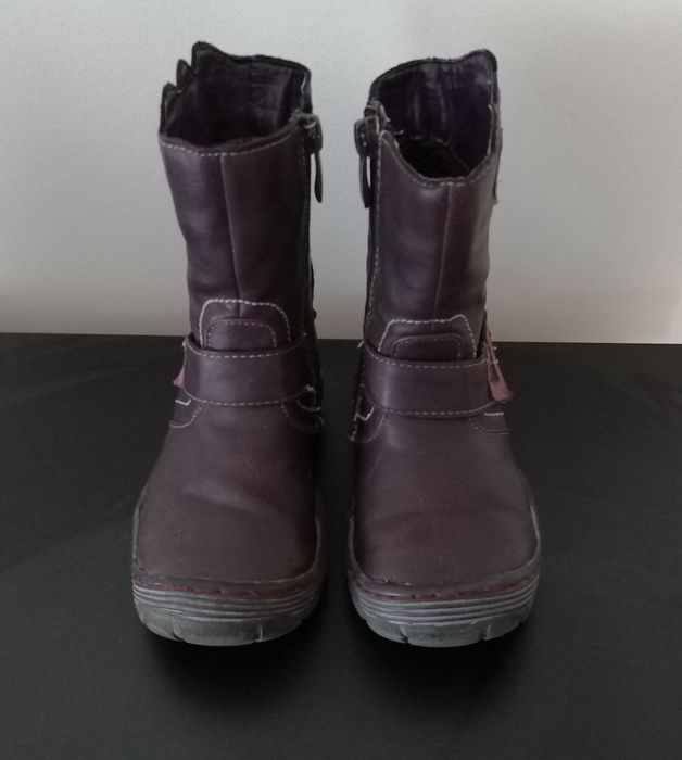 Kozaki roz. 25 dla dziewczynki na zamek