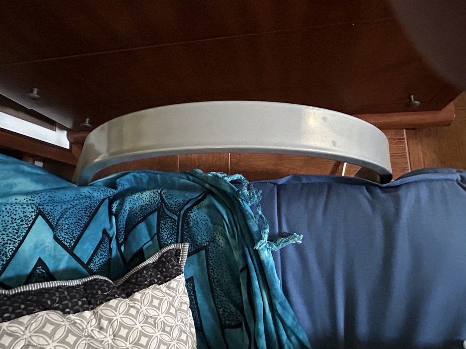 Sofá cama com estofo  azul