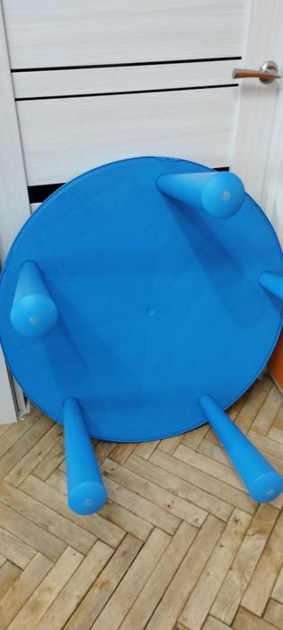 Дитячий столик IKEA MAMMUT