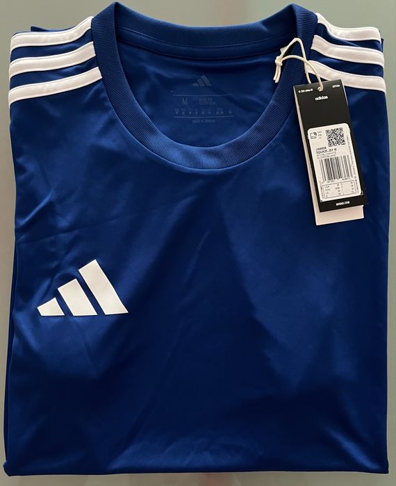 Tshirt adidas nova!