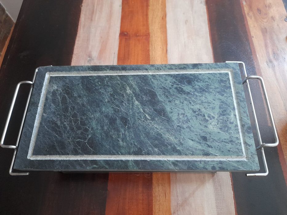 Pedra para grelhar carnes.