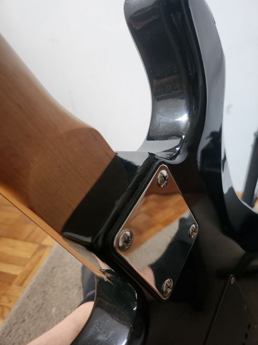 Gitara elektryczna + Piecyk Clifton GA-10