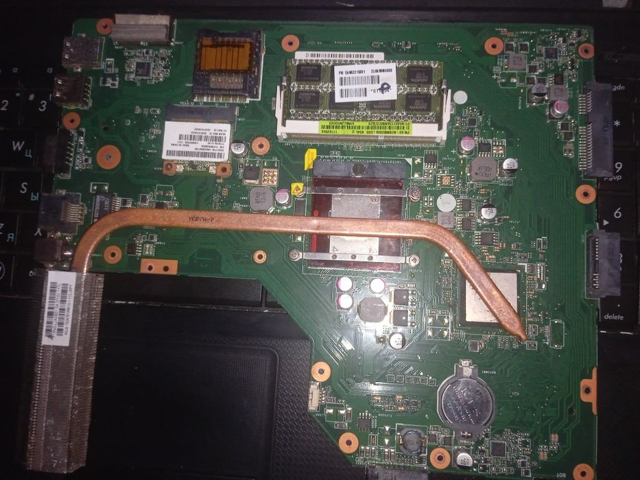 Материнська плата asus x54l