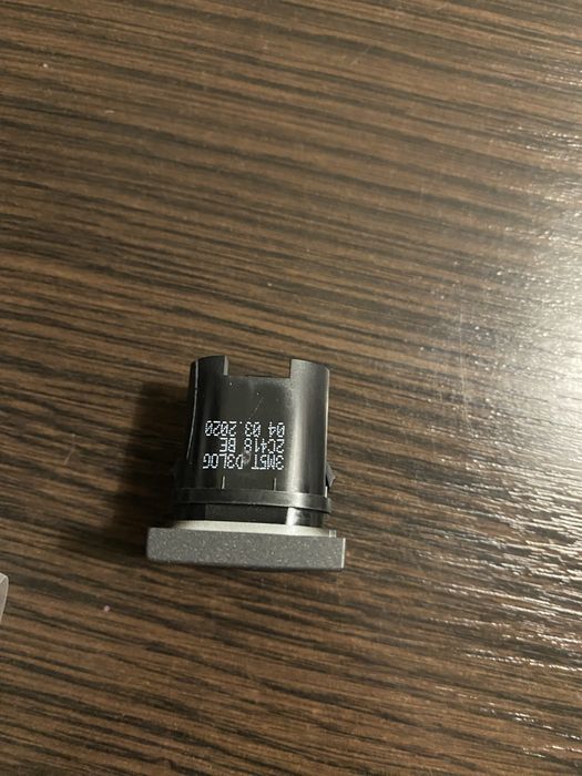 Продам кнопку ESP Ford Focus 2
