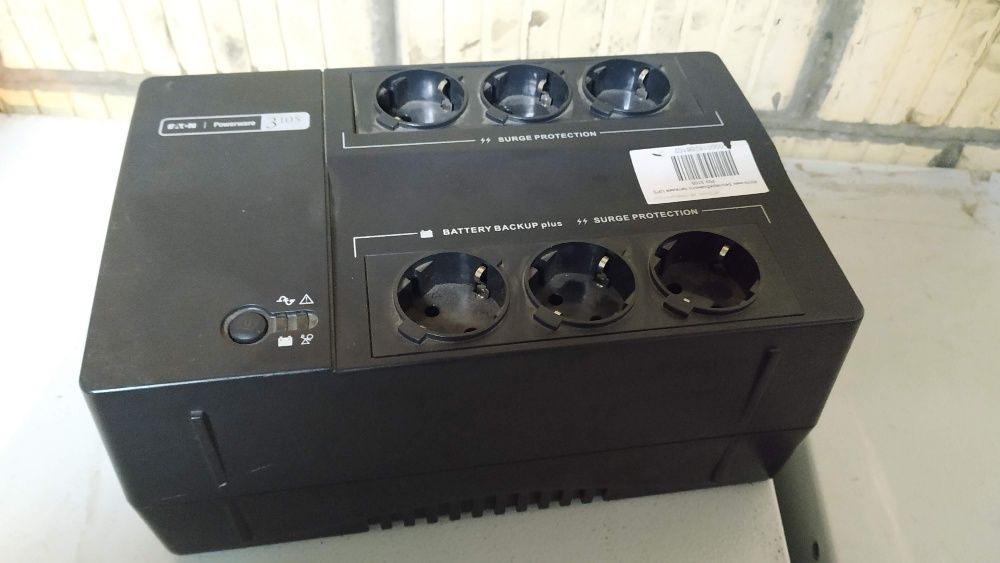 Бесперебойник ИБП Eaton PowerWare 3105 (PW3105 500s) розеточный