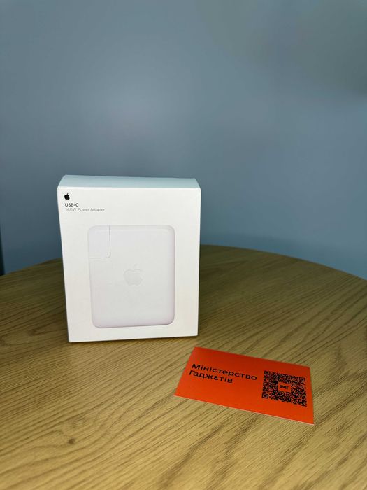 Apple 140W USB-C Power Adapter MW2M3