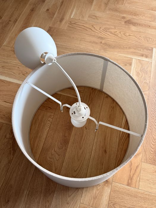 Ikea klosz z oprawa skottorp hemma