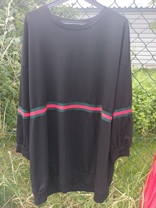 Czarna sukienka duży rozmiar długi rękaw