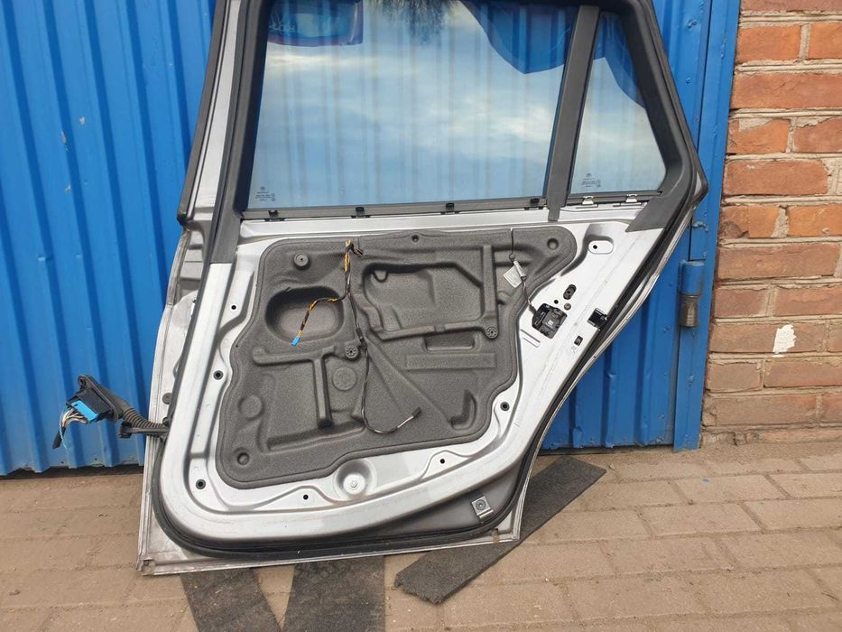 Drzwi Prawe Prawy Tył Bmw E91 Lift