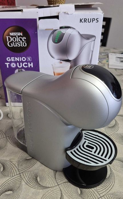 Maquina de Café krups Dolce gusto como nova
