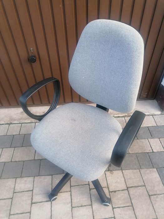 Fotel obrotowy młodzieżowy