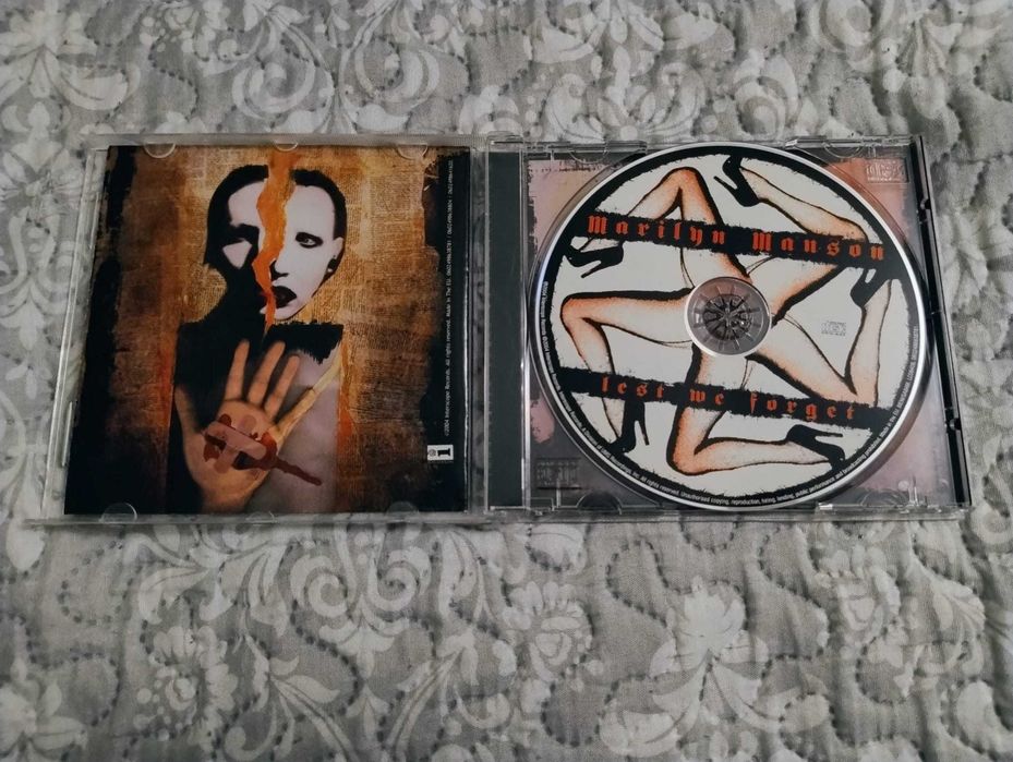 Marilyn Manson - Lest We Forget