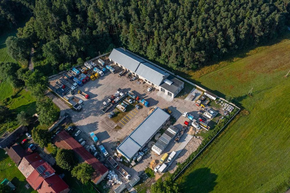 Transport niskopodwoziowy z hds HDS kontenery laweta wynajem platforma