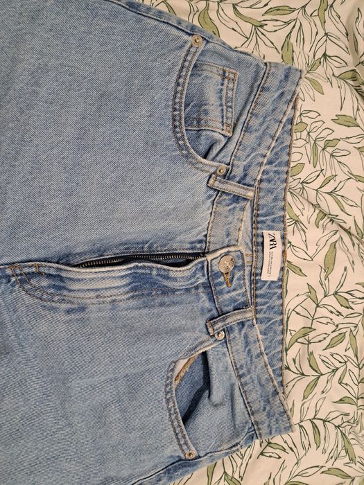 Calças de ganga loja Zara