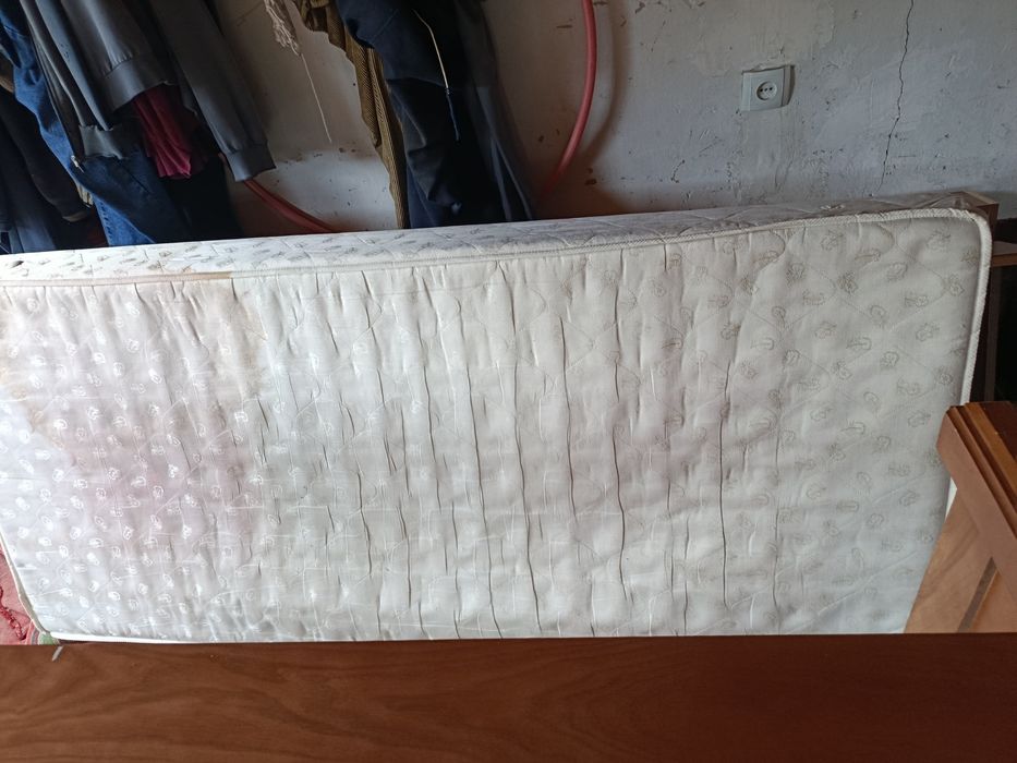 Продам ліжко з шухлядами