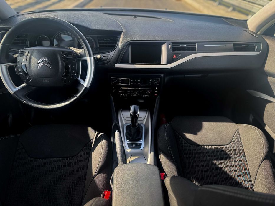 WYPOŻYCZALNIA wynajem samochodów osobowych BEZ KAUCJI