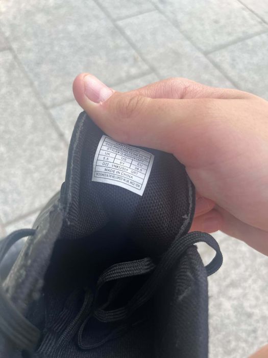 Buty piłkarskie dziecięce