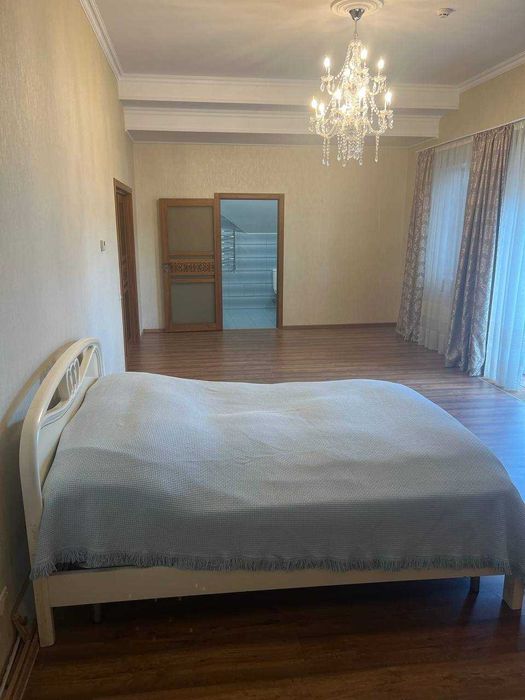 Ексклюзивна інклюзивна резиденція 800 м² | 10 кімнат | 35 соток | 2 басейни | SPA | Обухів