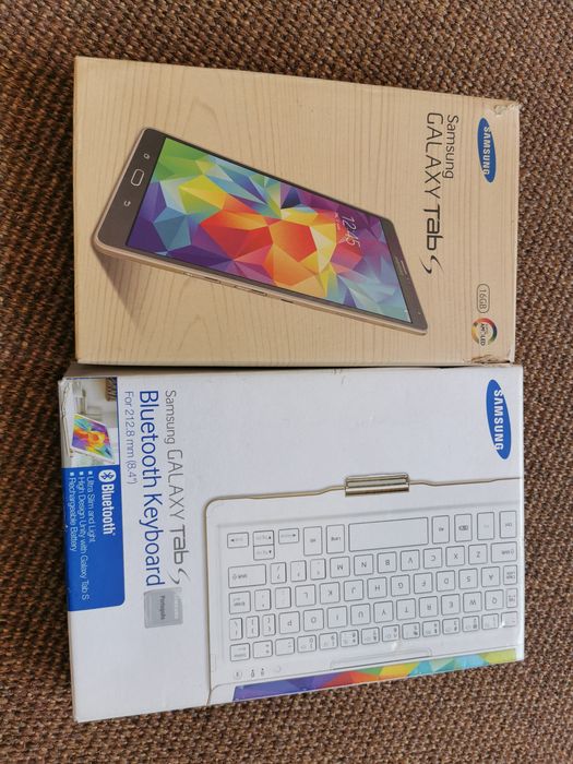 Samsung Tab S com teclado