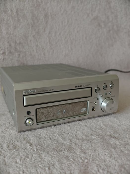 CD ресивер Denon UD-M31