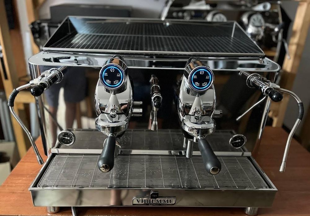 Професійна кавомашина Vibiemme Lolo