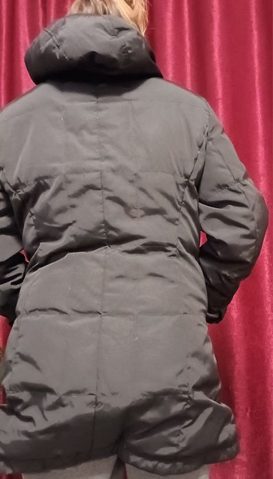 Дуже теплий пуховик