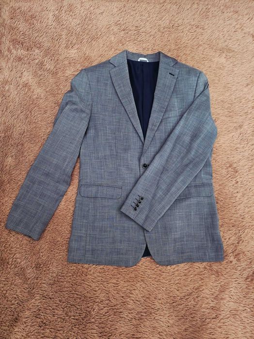 Elegancki garnitur męski Dastan 50/182 niebieski