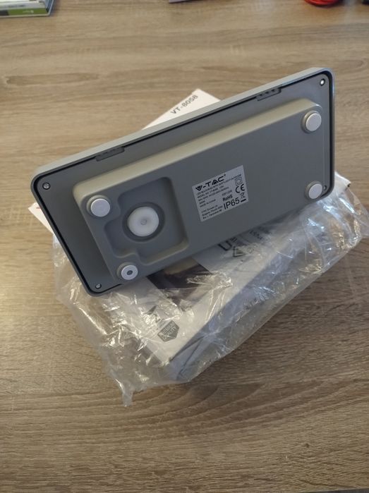 Oprawa ścienna v-tac 12W