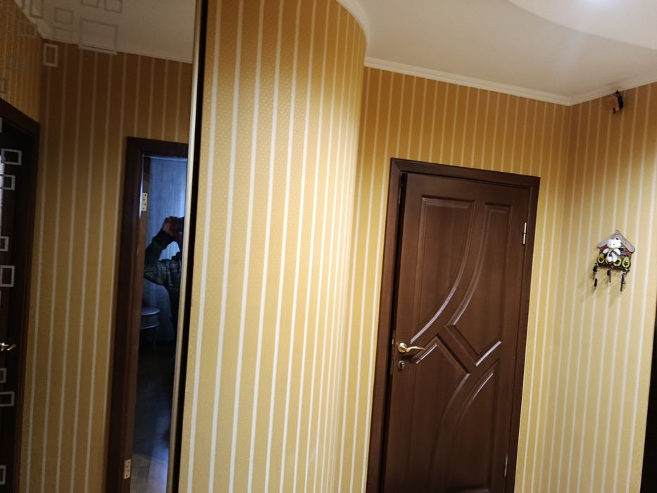 Продам квартиру 2кімнатна