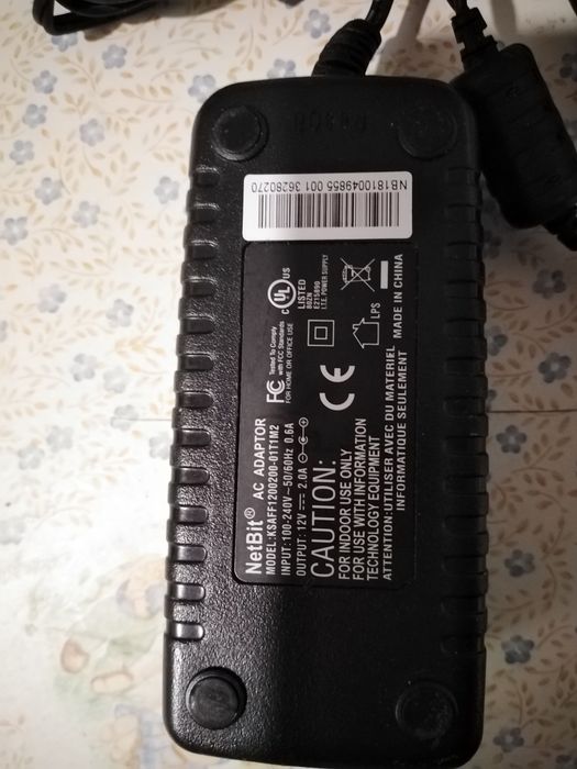 Vendo carregador novo