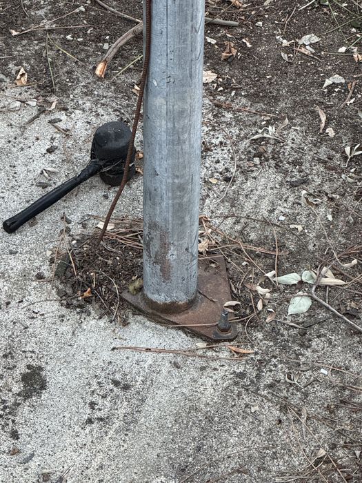 Silo de ração metálico galvanizado ~7,5 ton – Gravidade