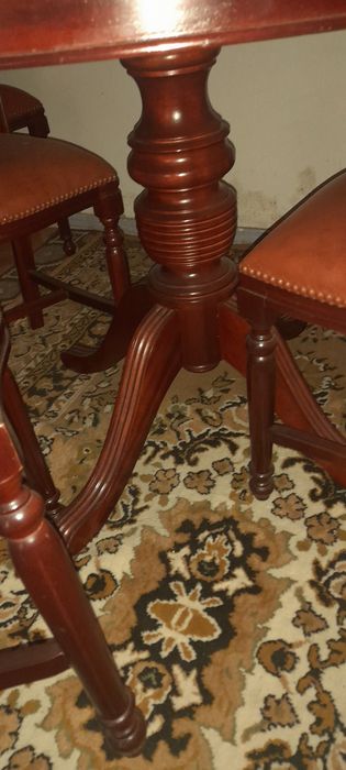 mesa de jantar vintage